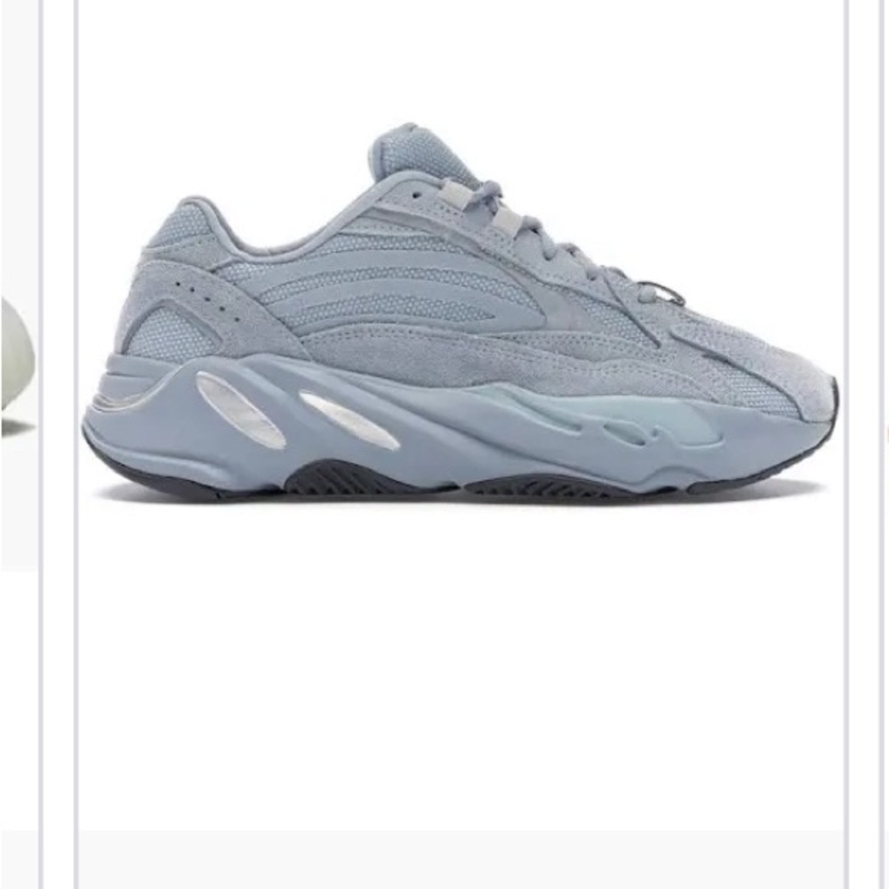 Stylish light Blue Yeezy Sneakers